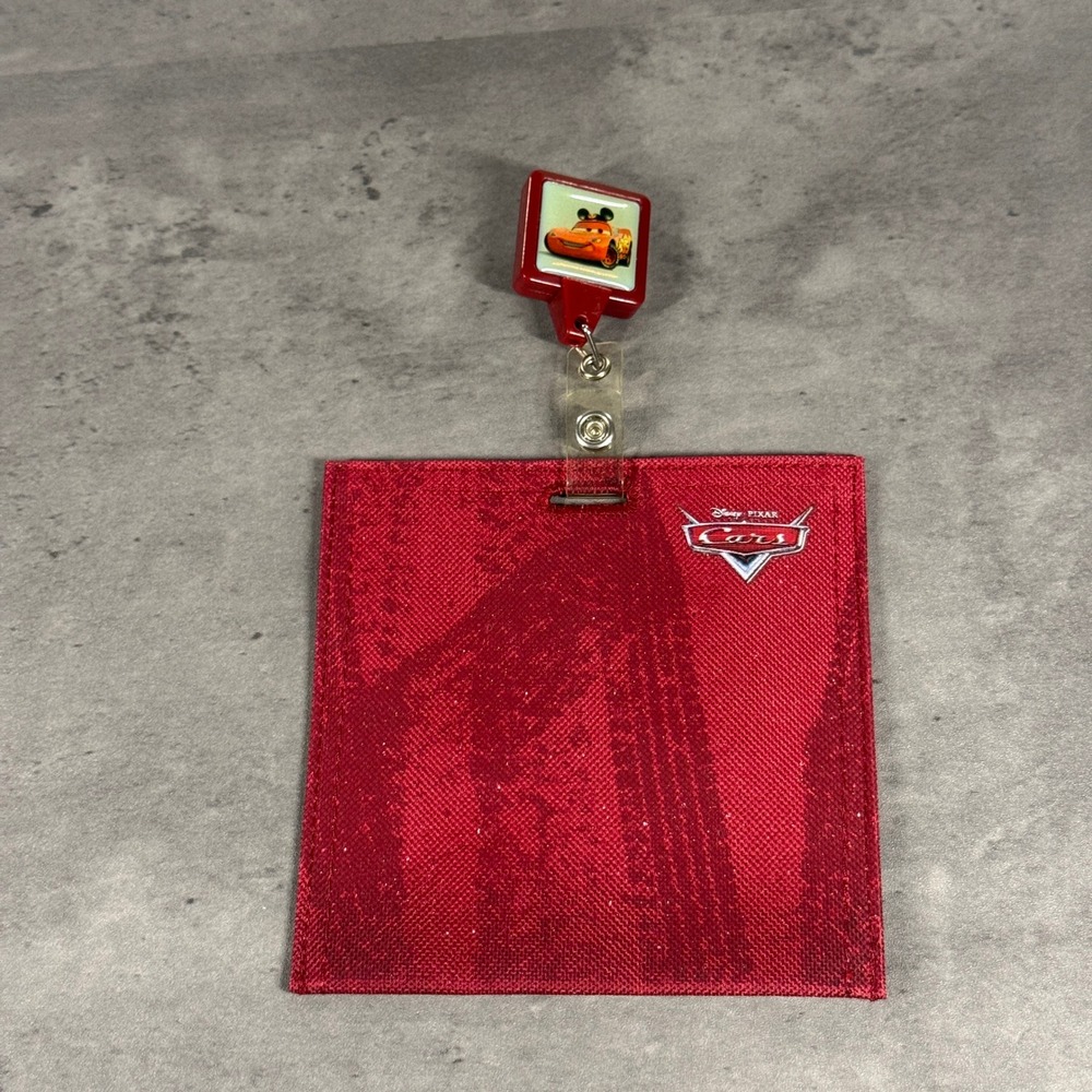 Vintage Disney Pixar Cars Lightning‎ McQueen Retractable ID Badge Holder Red